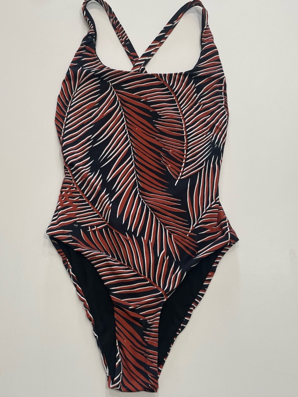 IU Rita Mennoia "Palm Oil" Series cross cross low back NWOT XS